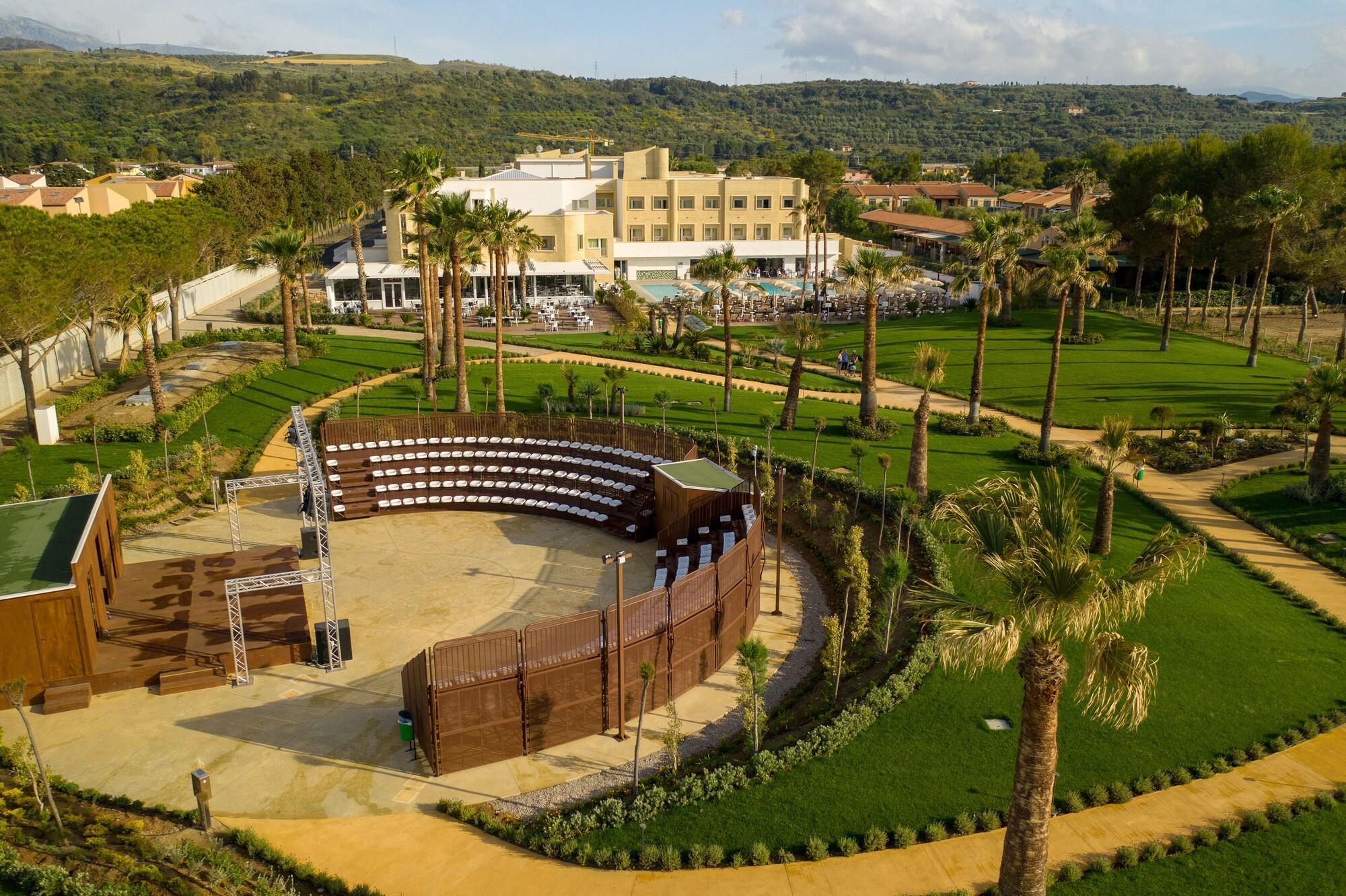 Mangia'S Himera Resort Campofelice Di Roccella Esterno foto
